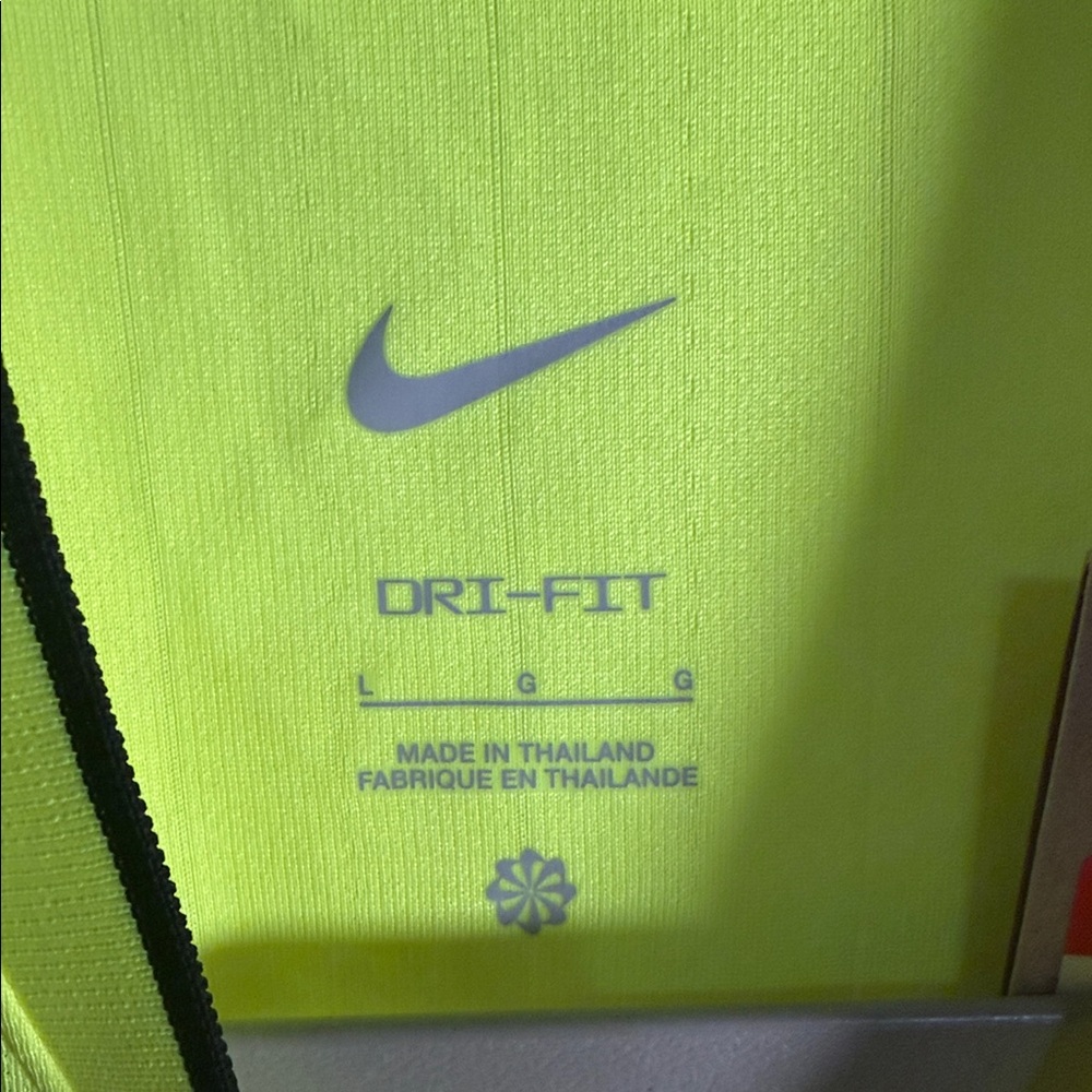 Nike Men's Bright Yellow Ref Dri-Fit Short Sleeve Tee - Picture 2 of 4